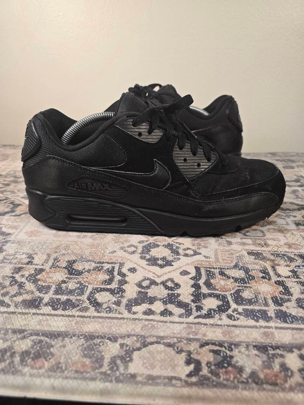 Nike Air Max 90 Essential Triple Black Men’s Running Shoes Size 12